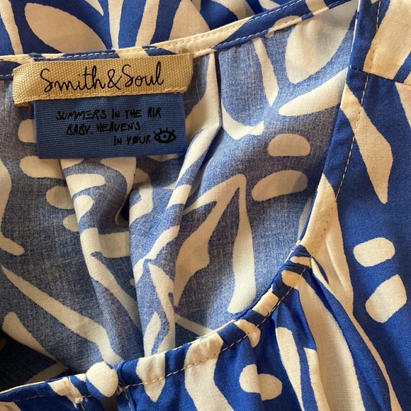 Smith & Soul abstract print short sleeve top size small - Picture 12 of 13